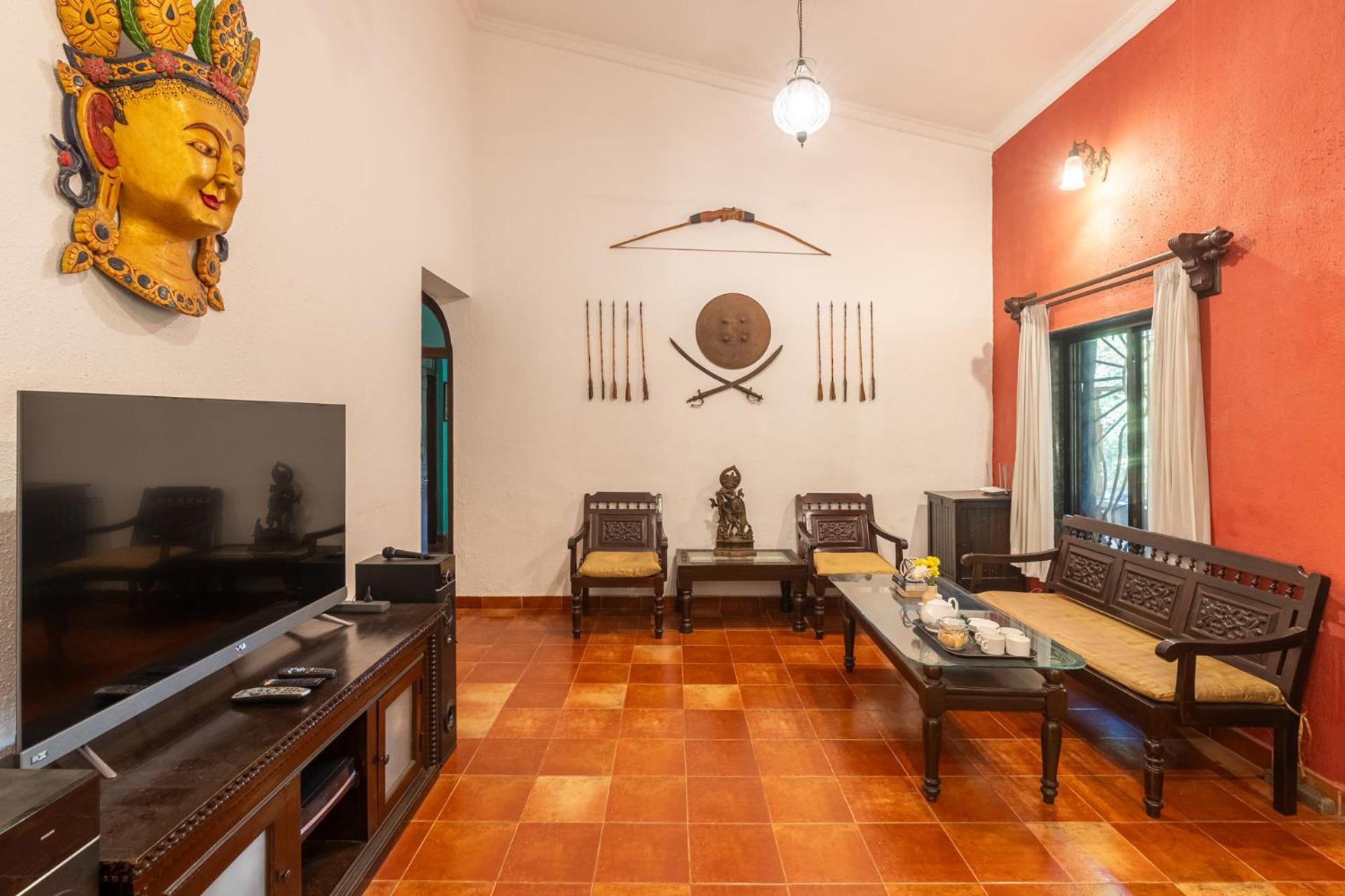 Vintage Estate - Lakeside Allure With Vintage Decor,A Plunge Pool & A Lawn Featuring A Charming Gazebo Karjat Exterior photo